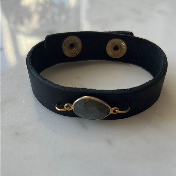 Black Leather Bracelet with Labrodite Gemstone NWOT - Picture 2 of 11